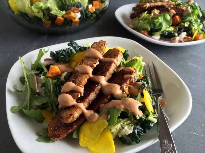 salad with sweet potatoes, tempeh & bbq dressing